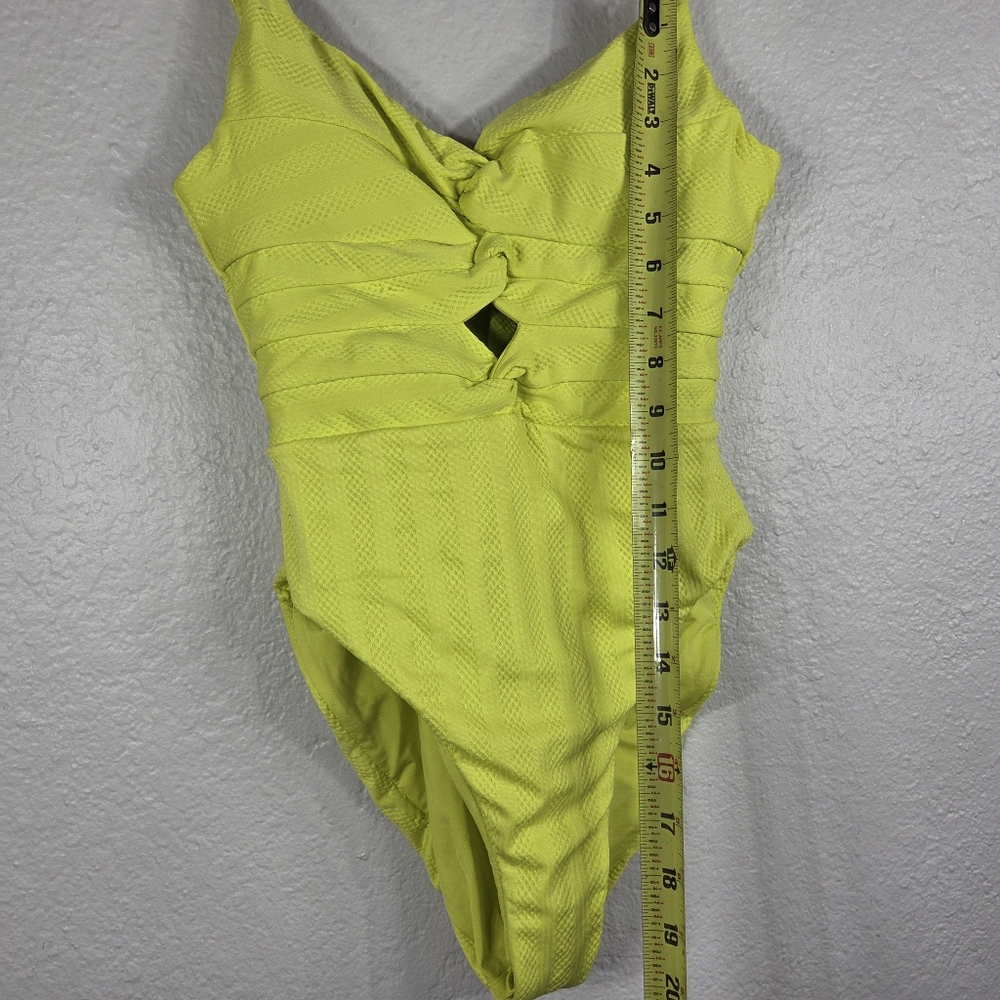 Becca Prima Camille Neon Swimsuit One Piece Size S/P Petite Twist Front V-Neck - Picture 15 of 15
